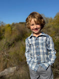 Load image into Gallery viewer, Atwood Blue Woven Shirt