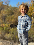 Load image into Gallery viewer, Atwood Blue Woven Shirt