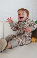 Load image into Gallery viewer, Baby Camo Print Zip Sleeper