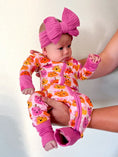 Load image into Gallery viewer, Pumpkin Girlies Zippy