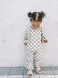 Load image into Gallery viewer, Tiramisu Checkerboard Set
