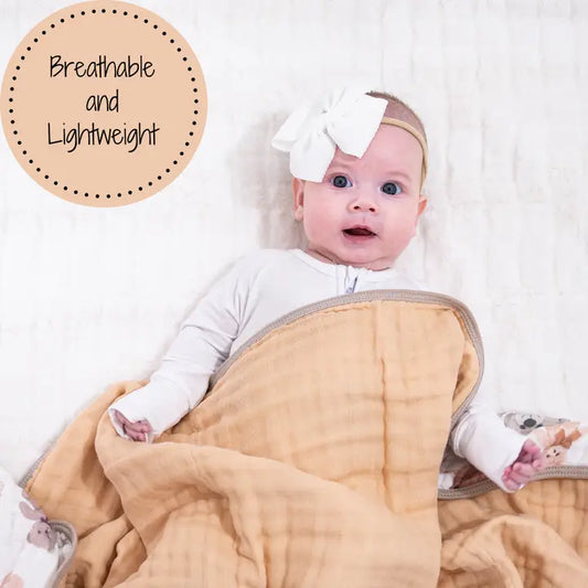 Bear Hugs Baby Muslin Quilt