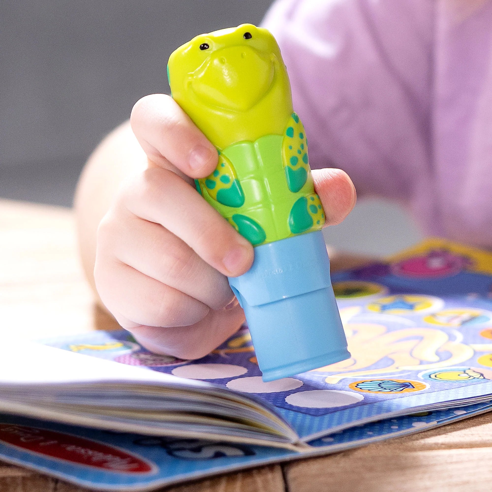 Sticker WOW! Activity Pad- Turtle by Melissa & Doug