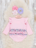 Load image into Gallery viewer, Delicate Flower Bow Ruffle Bubble
