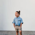 Load image into Gallery viewer, Burlebo Cobblestone Khaki Duck Hunt Pocket Everyday Shorts
