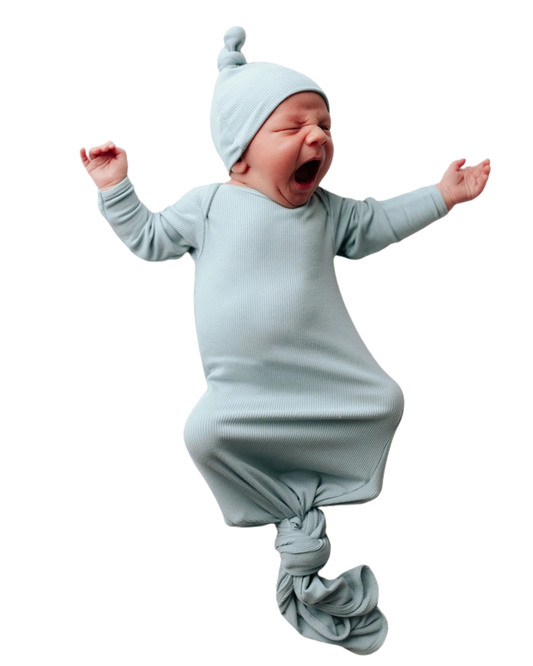 Ribbed Knotted Baby Gown & Hat