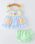 Load image into Gallery viewer, I <3 Mom Smocked Bloomer Set
