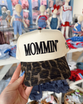 Load image into Gallery viewer, Mommin Vintage Trucker Hat
