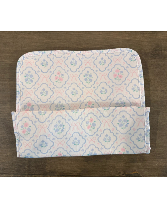 Petal & Gingham Powder Petal Zipper Pouch