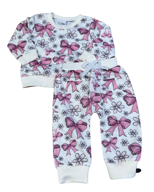 White Daisy Lounge Set