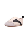 Load image into Gallery viewer, Classic Patch Crib Sneakers - Black
