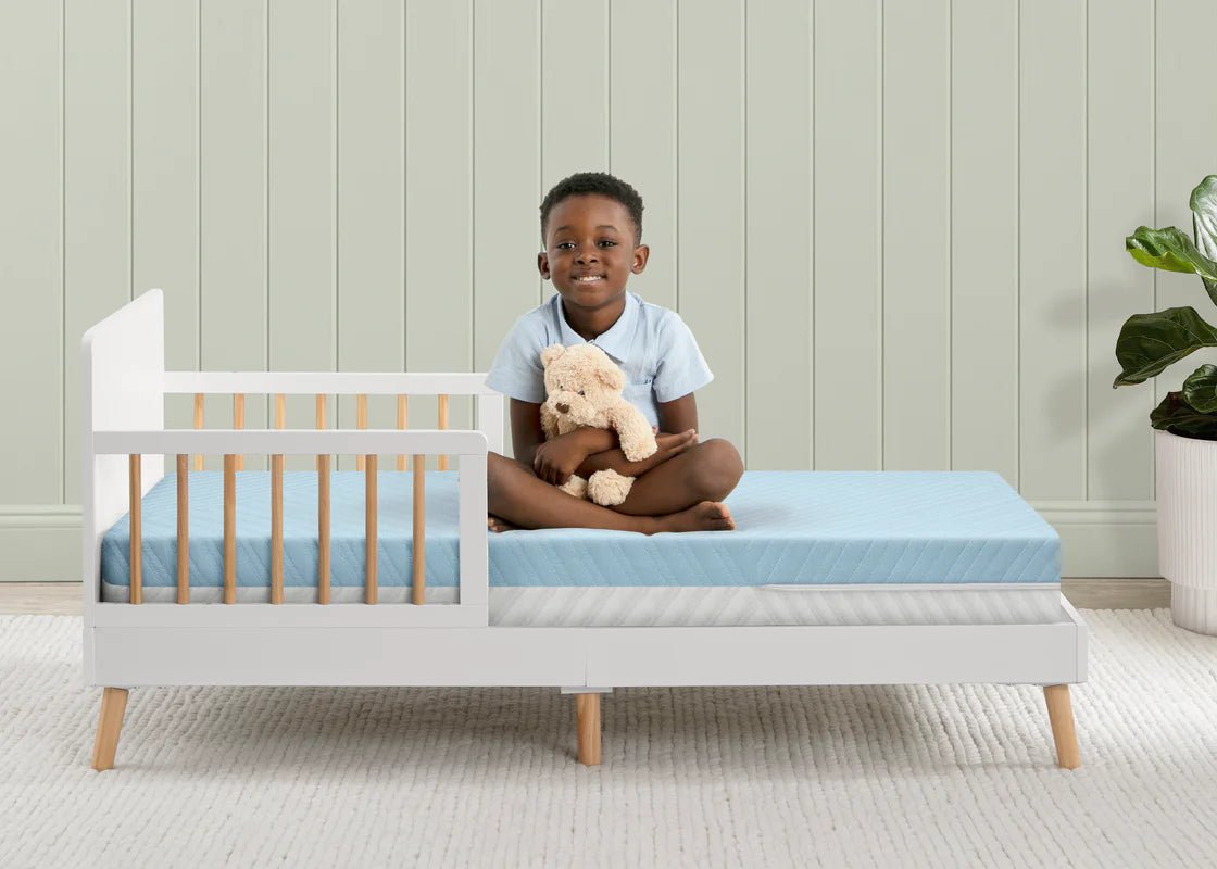 Ionic Breathe Crib and Toddler Mattress W/ Cloud Core