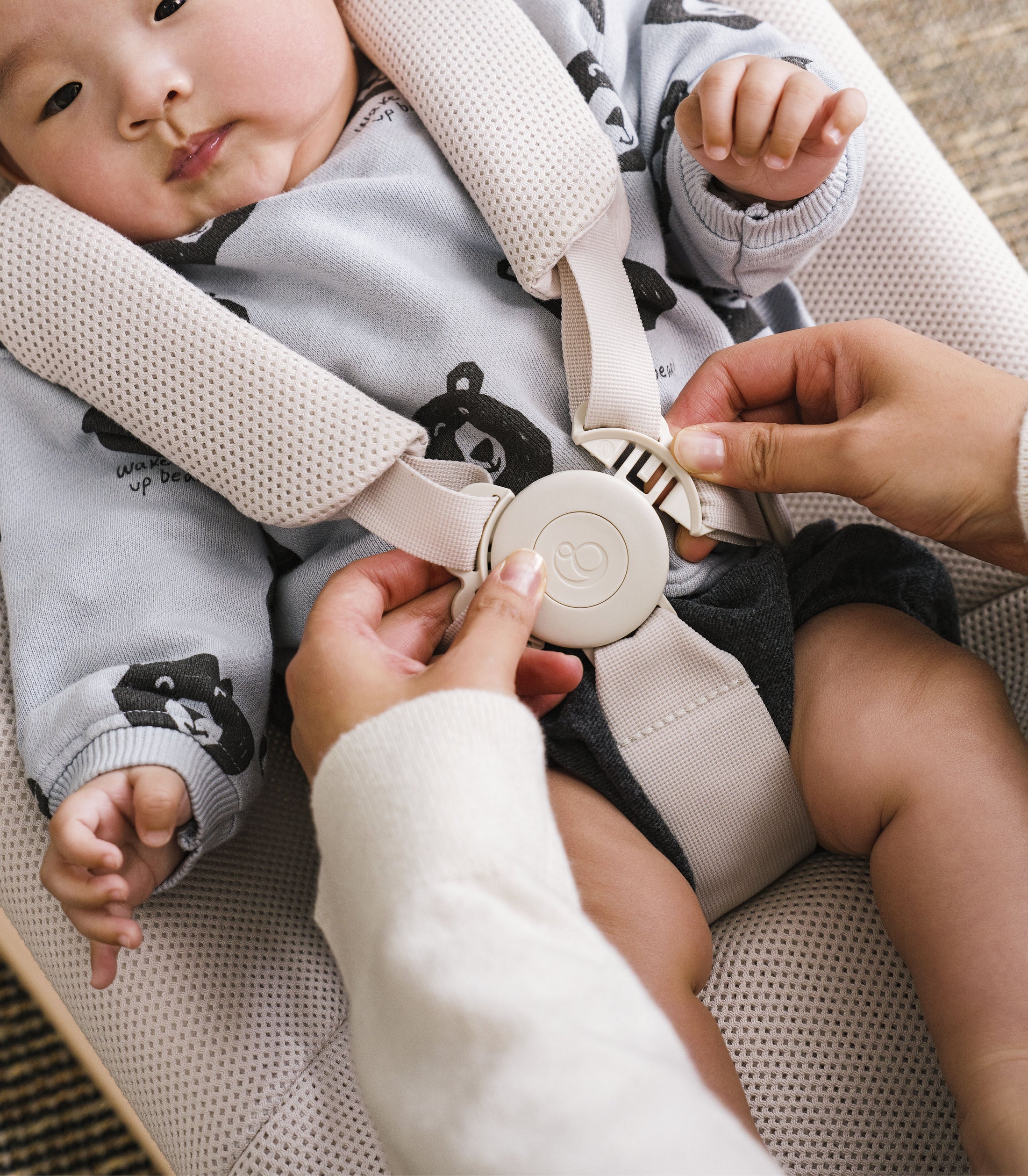 Stokke Yoga Baby Bouncer & Swing Light Sand