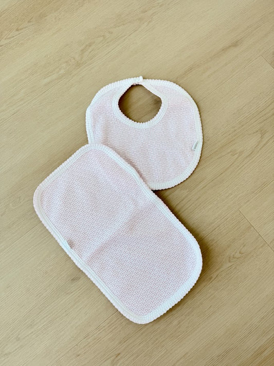 Velcro Bib/Burp Set