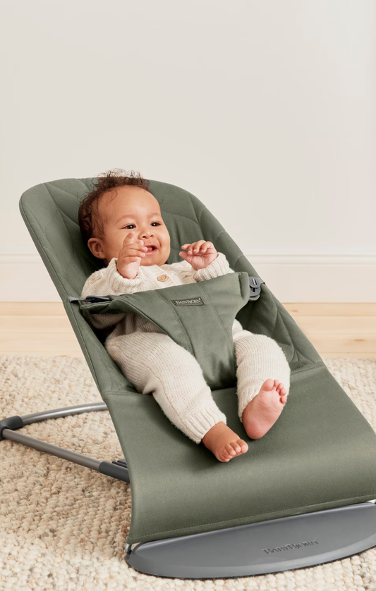 BabyBjorn Bouncer Bliss Dark Green Woven Petal Quilt
