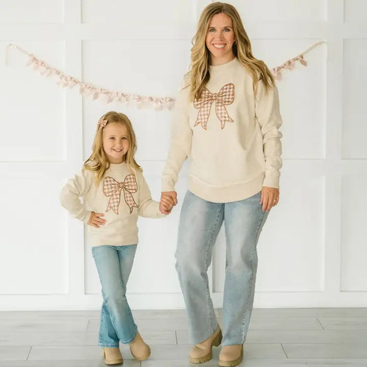 Gingham Bow Patch Sweatshirt - Mom