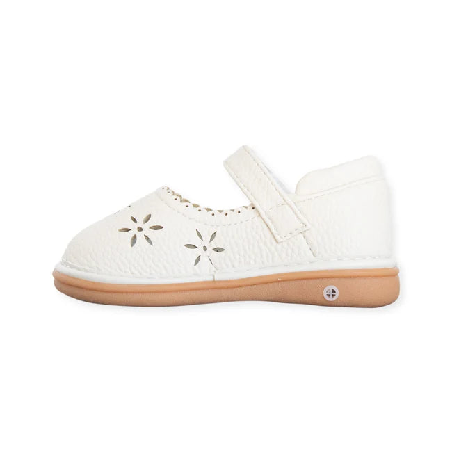 Ellie Ivory Shoe